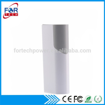 Hot Selling Wholesale Items 7800mAh Battery Case for Phone Power Bank
